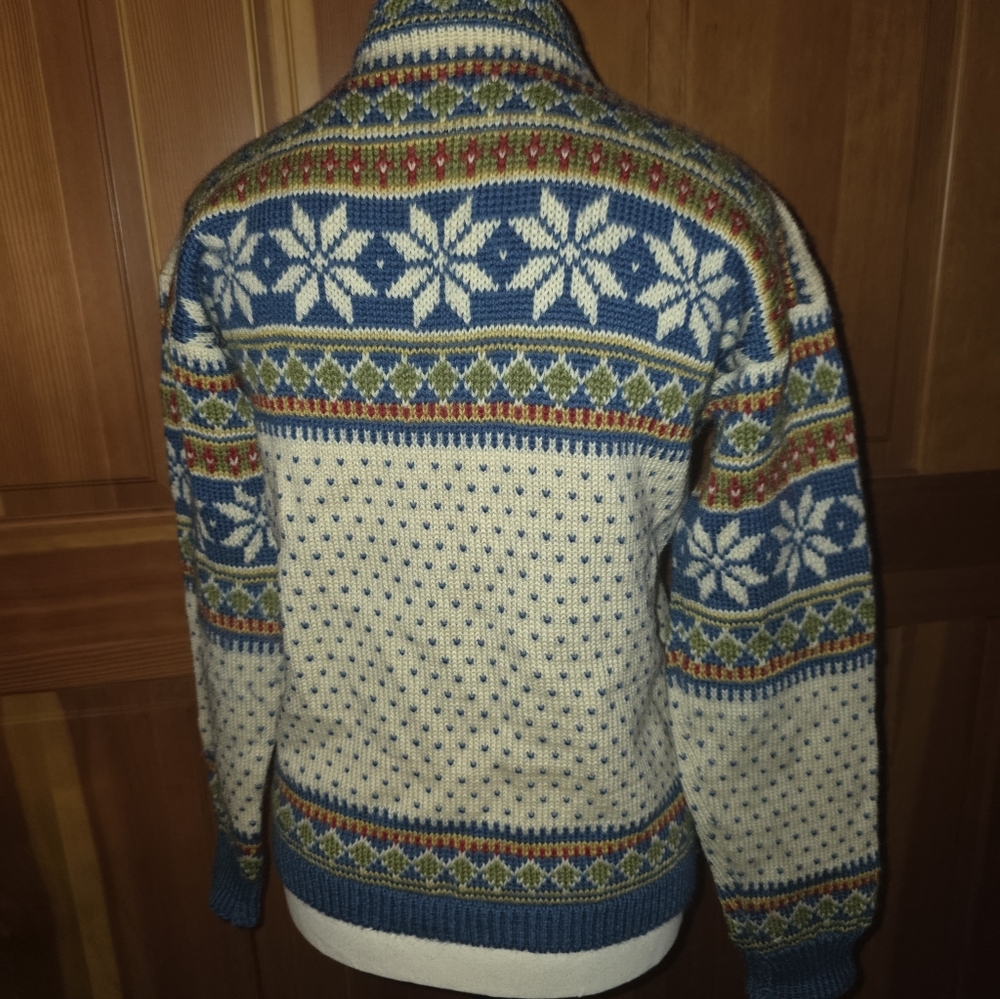 Hand Knit Nordic Knit Blue Cream Cardigan Sweater Measures To A Small. - Picture 3 of 10